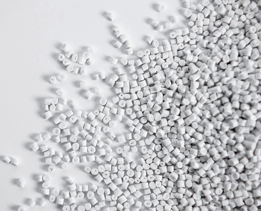 O tubo é feito principalmente de PEAD (Polietileno de Alta Densidade)